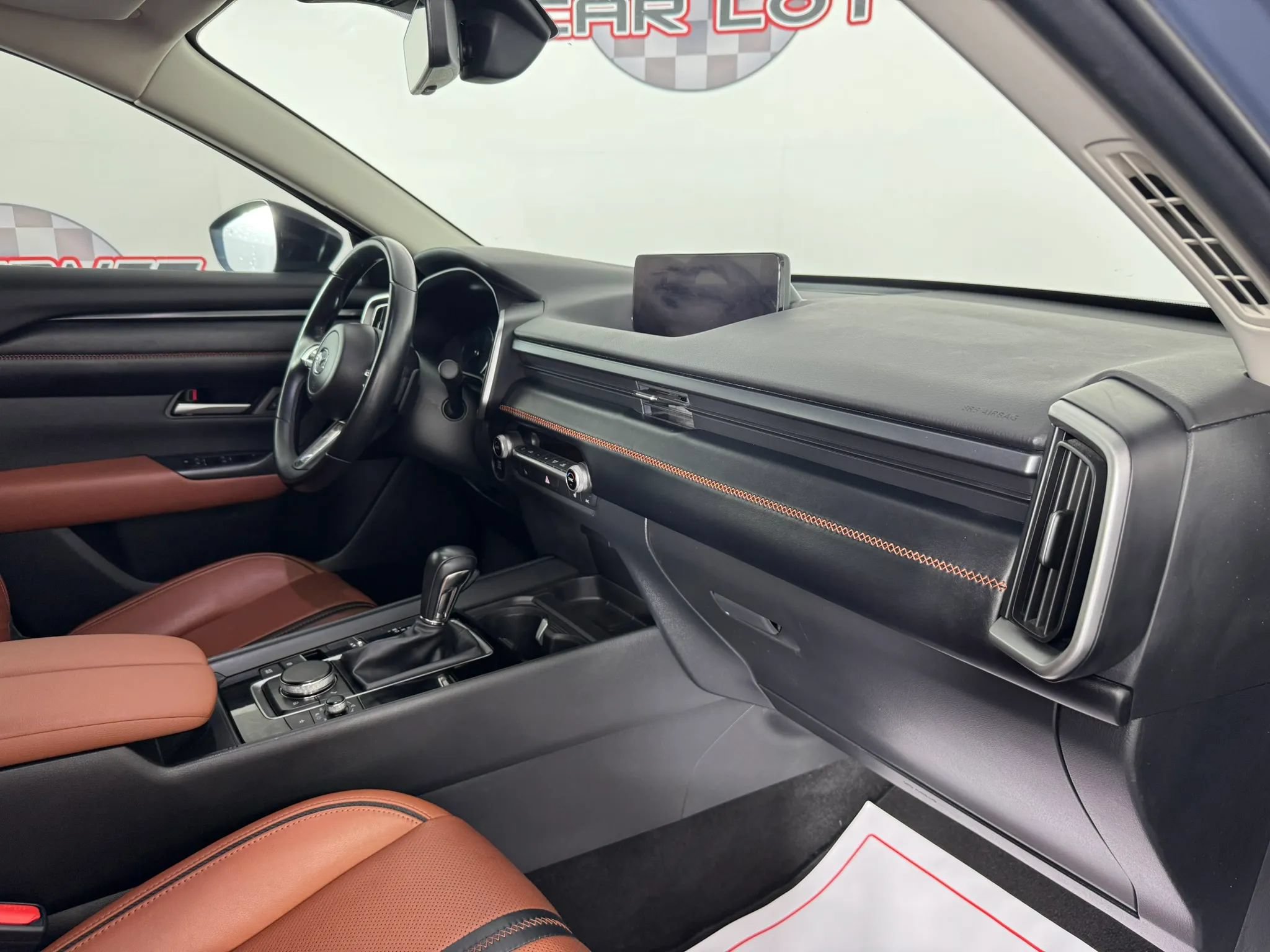 Used 2024 MAZDA CX-50 Meridian Edition AWD/4WD image 12