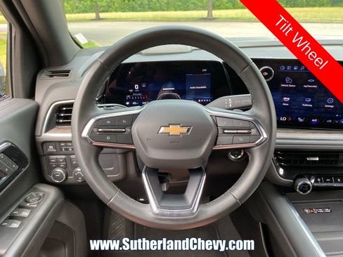 Used 2025 Chevrolet Tahoe LT AWD/4WD image 19