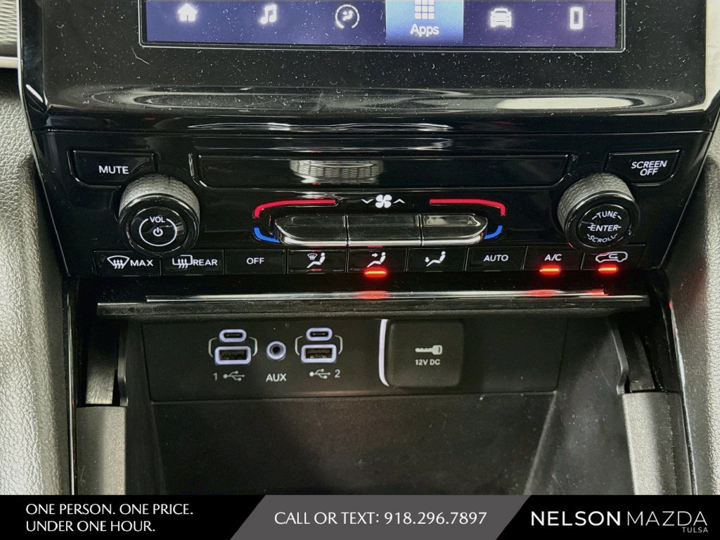 Used 2023 Jeep Grand Cherokee L Laredo AWD/4WD image 29