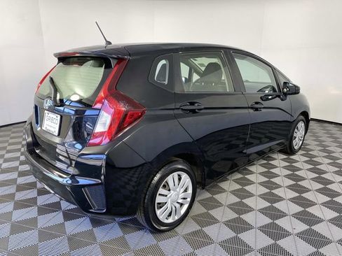 Used 2017 Honda Fit LX image 9