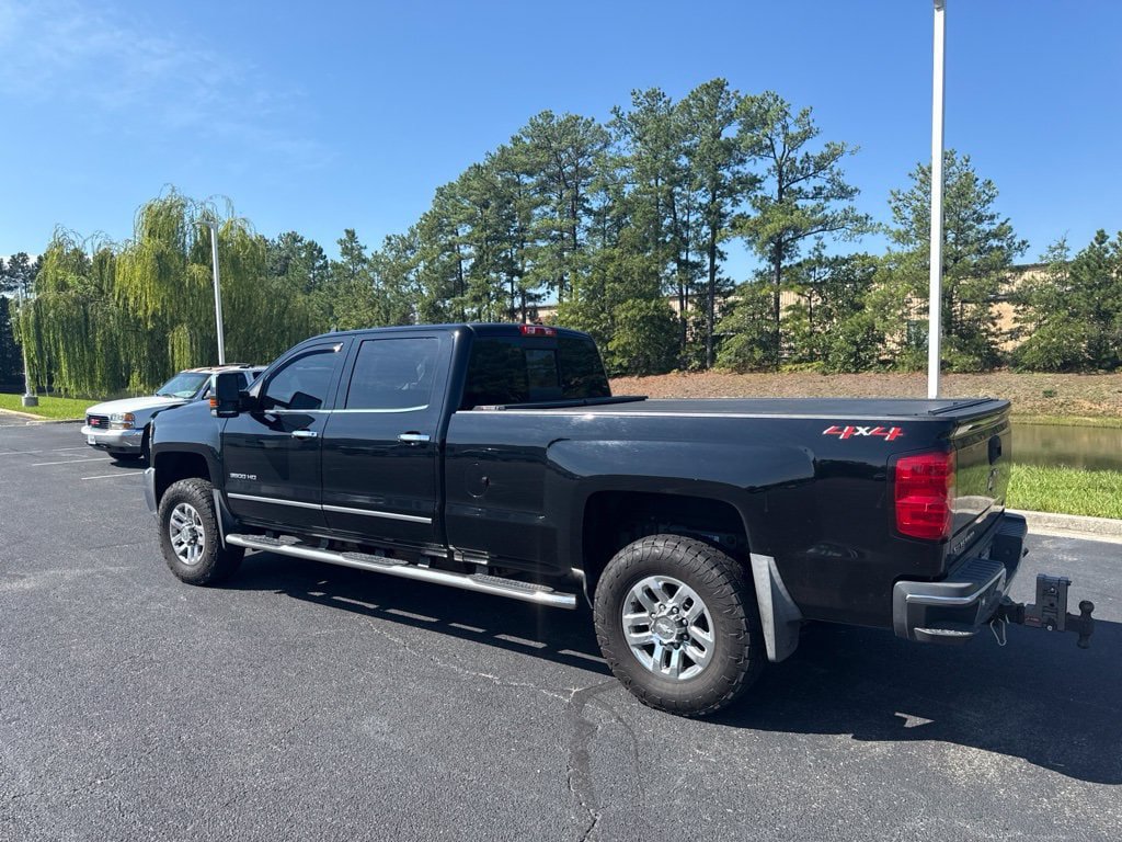 Used 2018 Chevrolet Silverado 3500 LTZ w/ Duramax Plus Package AWD/4WD image 7