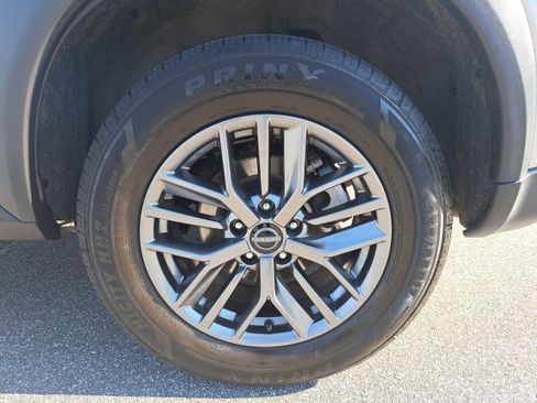 Certified 2024 Nissan Rogue S AWD/4WD image 29