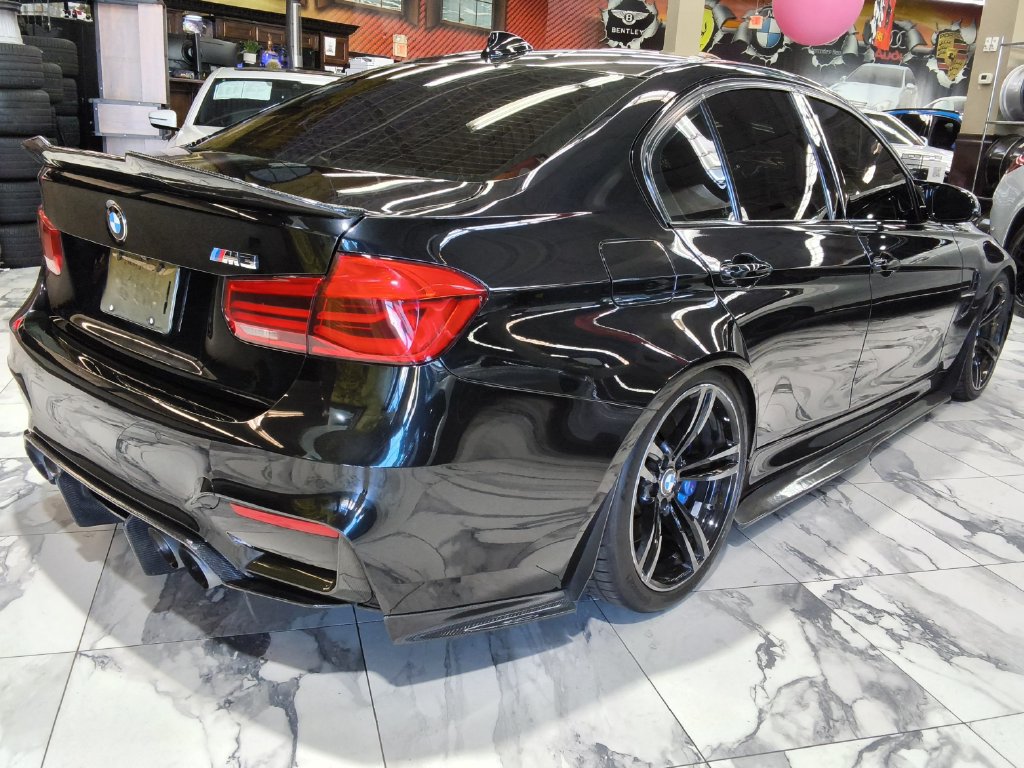 Used 2017 BMW M3 RWD image 8