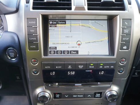 Used 2018 Lexus GX 460 AWD/4WD image 11