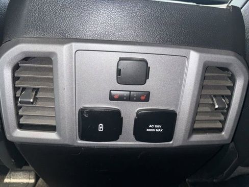 Used 2017 Ford F150 Raptor w/ Equipment Group 802A Luxury image 31