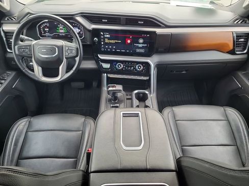 Certified 2022 GMC Sierra 1500 Denali AWD/4WD image 19