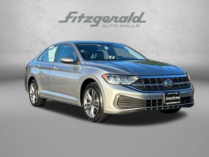 Used 2024 Volkswagen Jetta SE