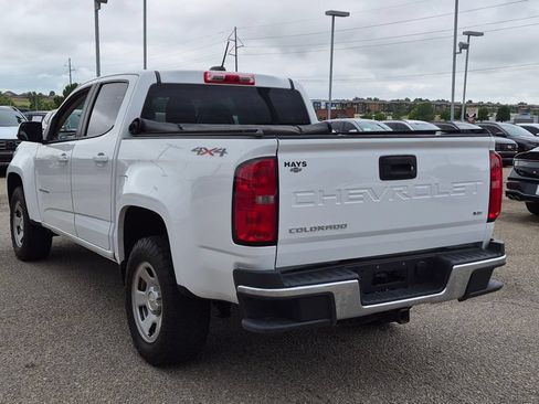 Used 2022 Chevrolet Colorado W/T AWD/4WD image 4