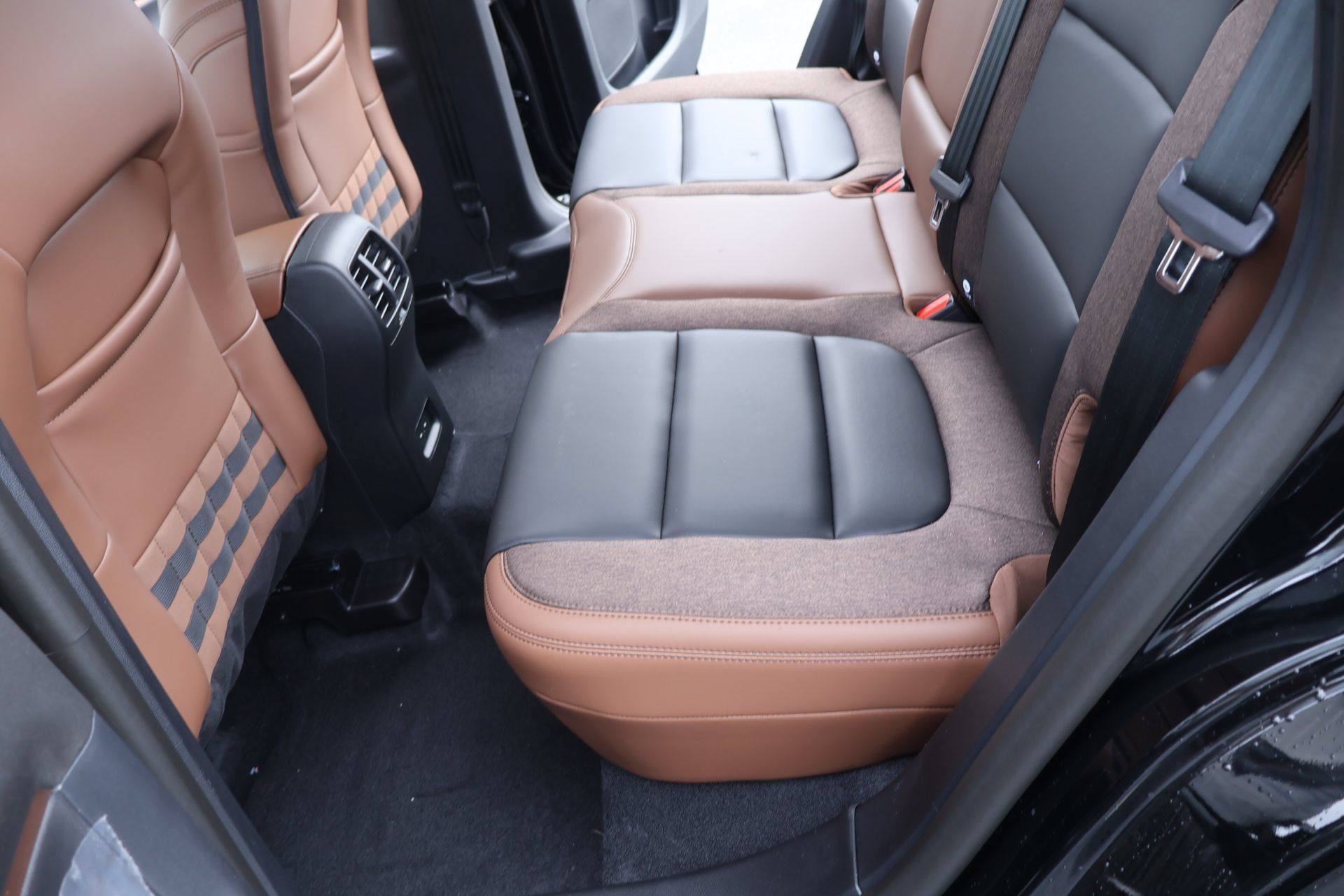 New 2026 Ford Bronco Sport Outer Banks AWD/4WD image 11