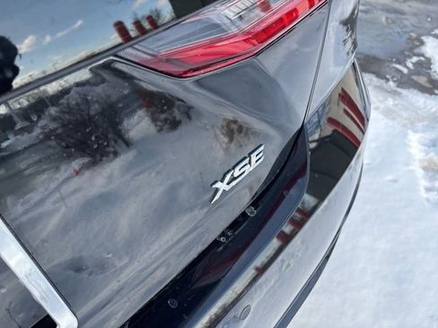 Used 2025 Toyota Camry XSE image 11