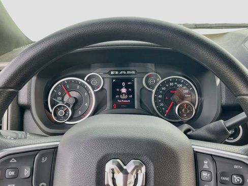 New 2026 RAM 2500 Tradesman AWD/4WD image 12