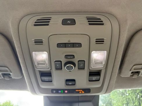Certified 2024 Cadillac Escalade Sport Platinum w/ LPO, ONYX Package AWD/4WD image 29