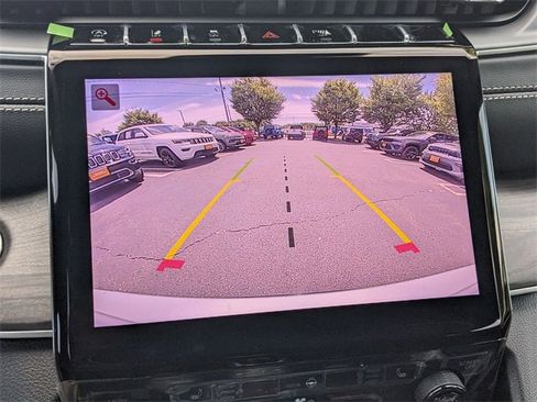 New 2025 Jeep Grand Cherokee L Limited image 23