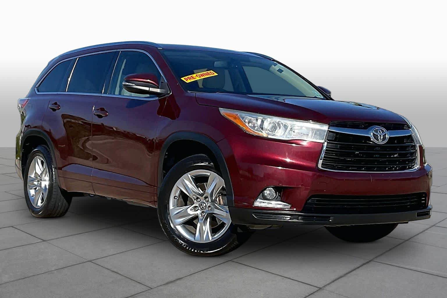 Used 2016 Toyota Highlander Limited FWD image 3