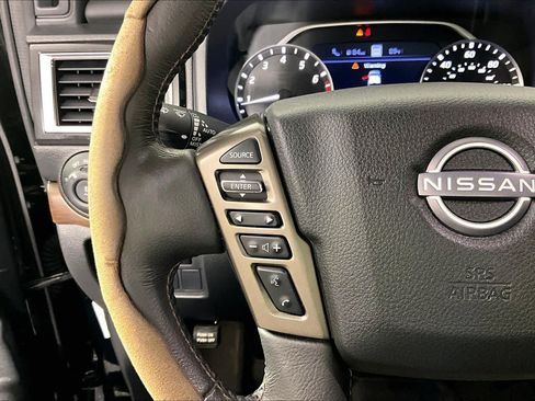 Used 2024 Nissan Titan Platinum Reserve w/ Moonroof Package AWD/4WD image 23