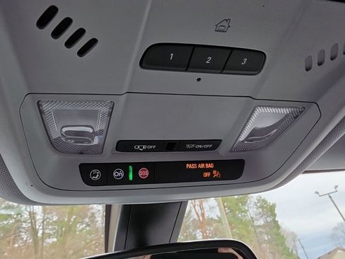 Certified 2020 Chevrolet Blazer LT image 20