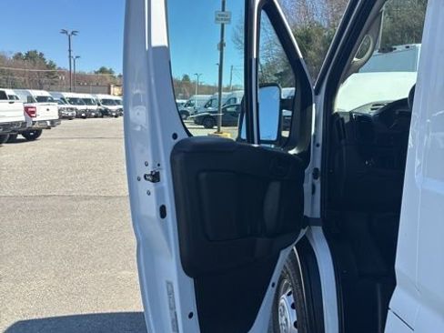 Used 2023 RAM ProMaster 3500 w/ Fleet Safety Group FWD image 21