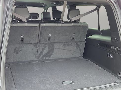 New 2026 Jeep Grand Wagoneer L Limited w/ 8-Passenger Seating Package image 8