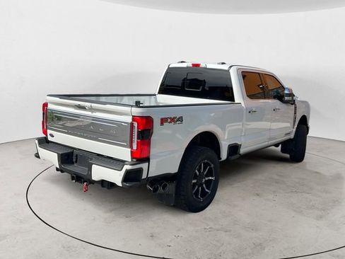 Used 2023 Ford F350 Platinum AWD/4WD image 5