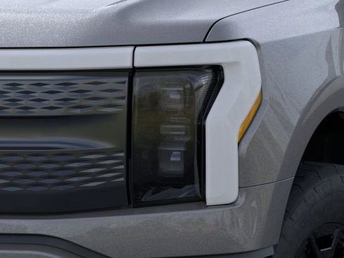 New 2025 Ford F150 Lightning XLT image 18