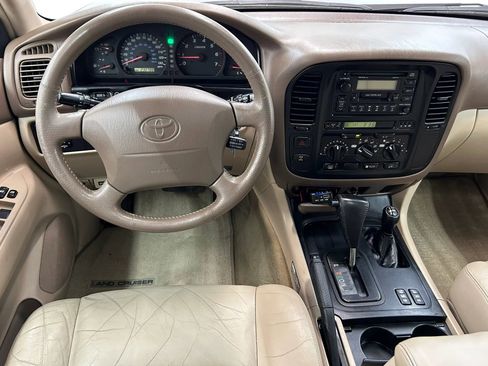 Used 1999 Toyota Land Cruiser image 15