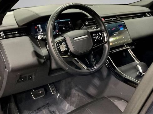 Used 2026 Land Rover Range Rover Velar Dynamic SE AWD/4WD image 16