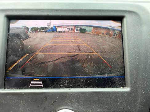 Used 2020 Chevrolet Equinox LS FWD image 9