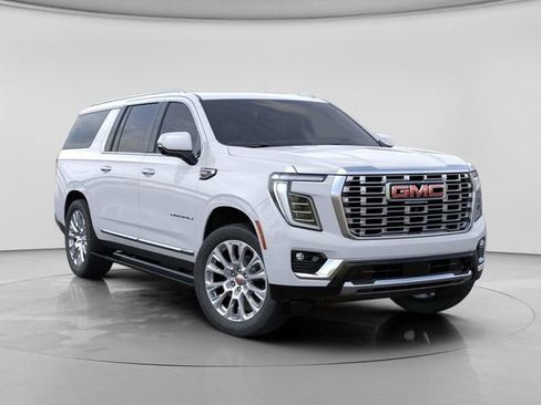 New 2026 GMC Yukon XL Denali w/ Sun & Power Step Package image 7