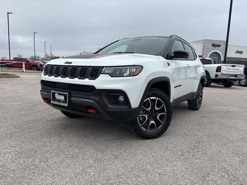 New 2026 Jeep Compass Trailhawk image 1