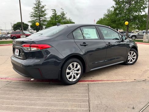 New 2026 Toyota Corolla LE image 5