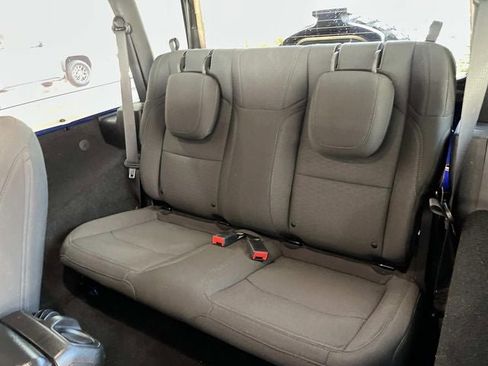 Used 2019 Jeep Wrangler Sport image 16