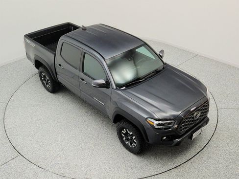 Used 2023 Toyota Tacoma TRD Off-Road AWD/4WD image 24