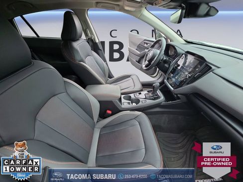 Certified 2025 Subaru Crosstrek 2.5i Limited w/ Crosstrek Mirror Package image 17