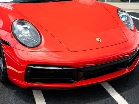 Used 2020 Porsche 911 Carrera RWD image 5