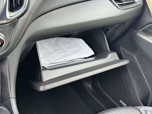 Used 2023 Chevrolet Equinox RS w/ RS Leather Package image 29