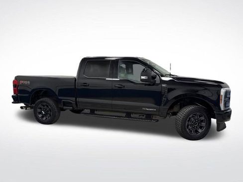 Used 2023 Ford F250 Lariat w/ Lariat Ultimate Package image 2