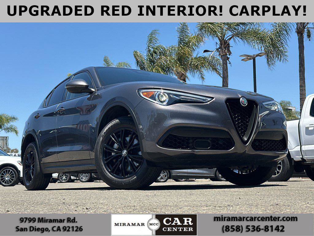 Used 2023 Alfa Romeo Stelvio Sprint RWD image 1