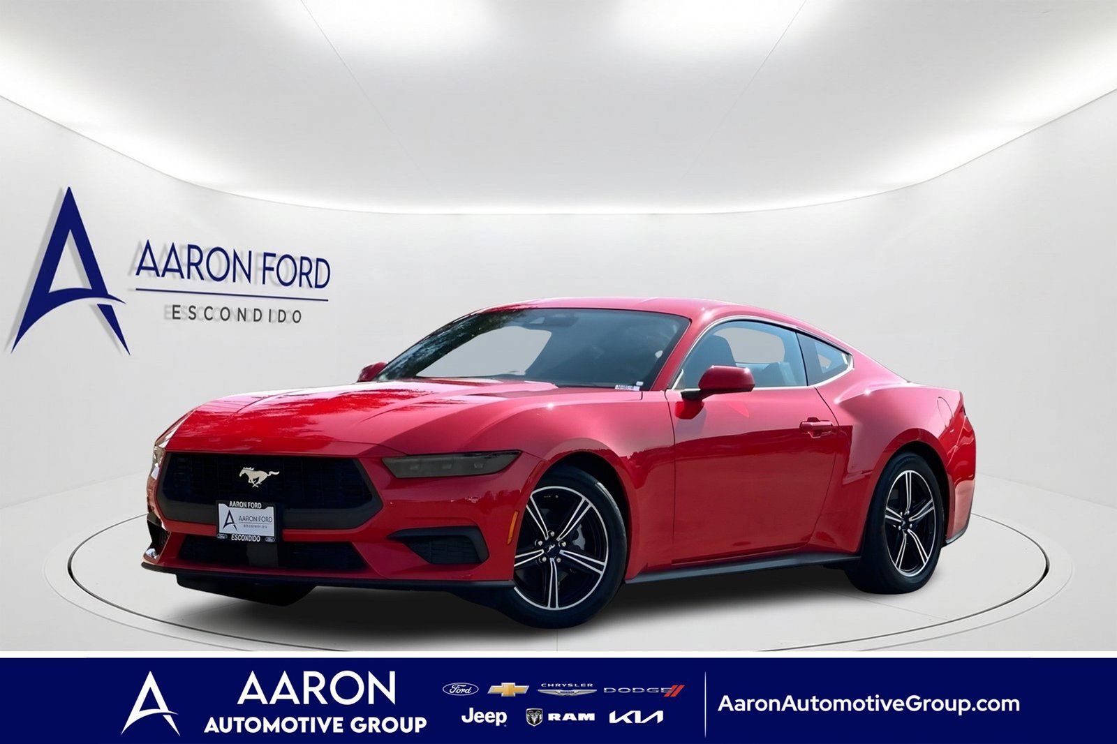 Used 2025 Ford Mustang Coupe RWD image 1