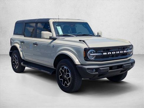 New 2026 Ford Bronco Outer Banks AWD/4WD image 7