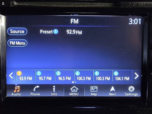 Used 2018 Nissan Murano SL image 25