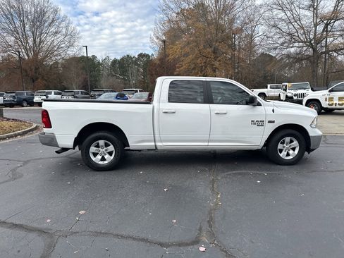 Used 2020 RAM 1500 Classic SLT image 4