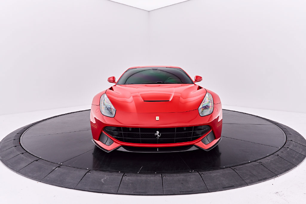 Used 2016 Ferrari F12 Berlinetta RWD image 21