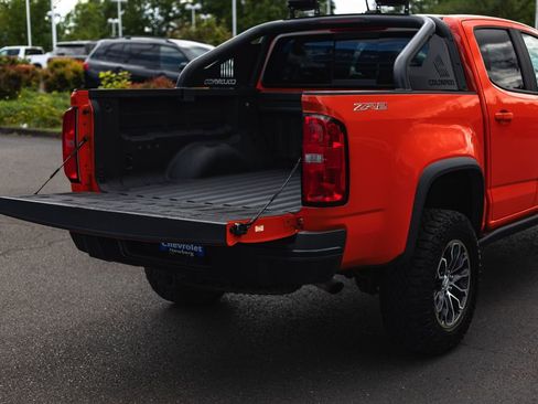 Used 2019 Chevrolet Colorado ZR2 AWD/4WD image 8