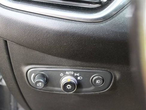 Used 2020 Chevrolet Equinox Premier AWD/4WD image 15