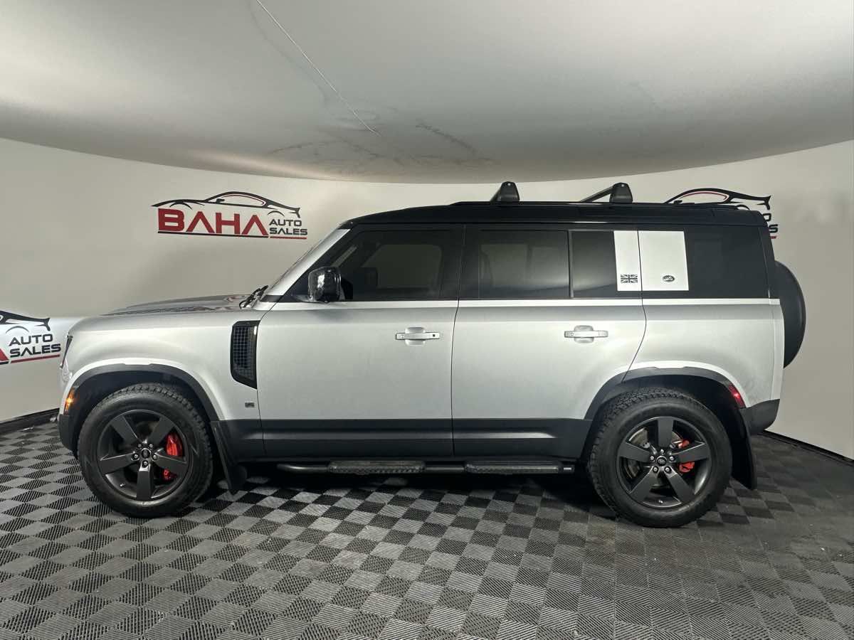 Used 2020 Land Rover Defender 110 SE AWD/4WD image 4