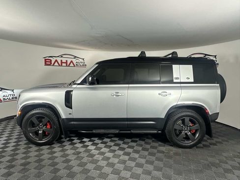Used 2020 Land Rover Defender 110 SE AWD/4WD image 4