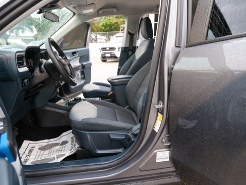 Used 2025 Ford Maverick XLT FWD image 28