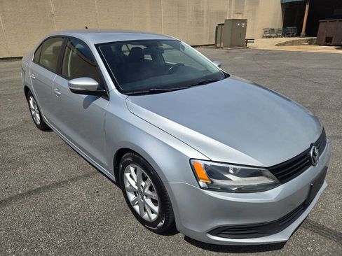 Used 2012 Volkswagen Jetta SE FWD image 14