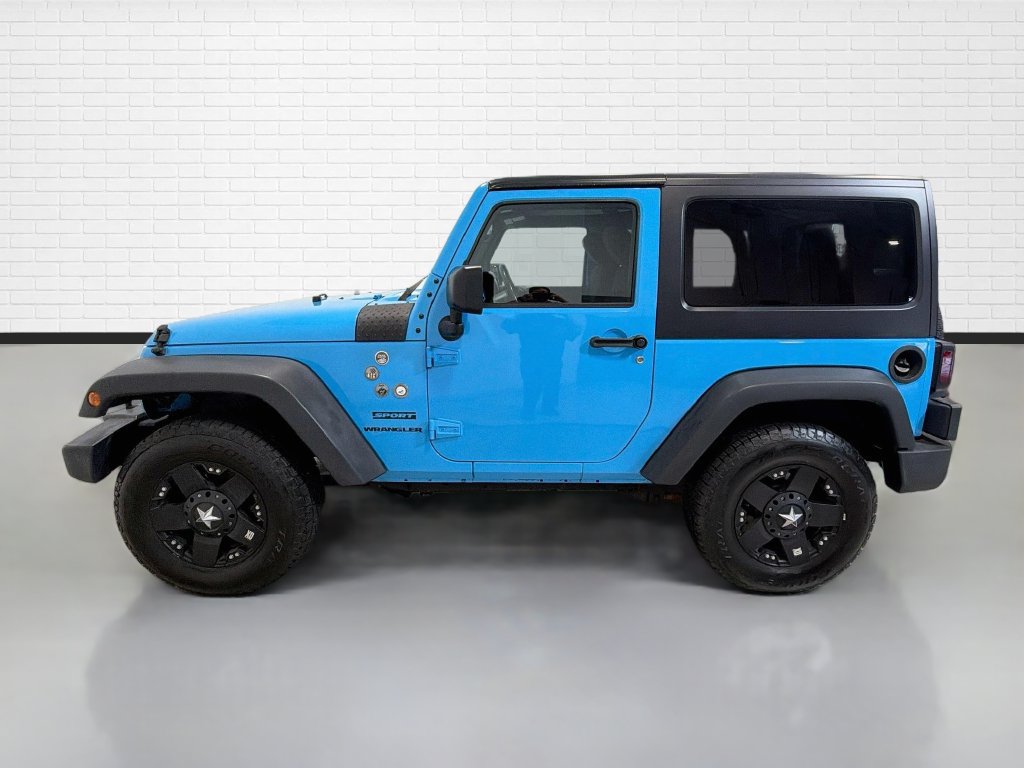 Used 2017 Jeep Wrangler Sport w/ Quick Order Package 24S AWD/4WD image 6