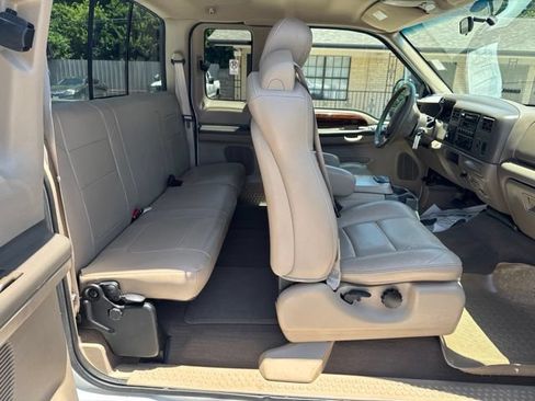 Used 2001 Ford F250 Lariat AWD/4WD image 15